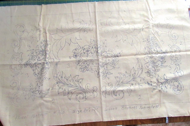 "Patrón de enganche de alfombra vintage, "Retrato floral" #160, lino 24"" x 44"