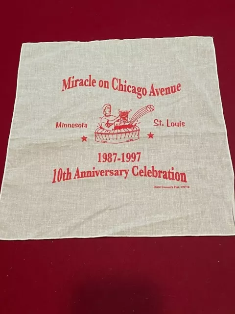 SUPER RARE Minnesota Twins 1987 Champs Miracle on Chicago Avenue Hanky, NICE!