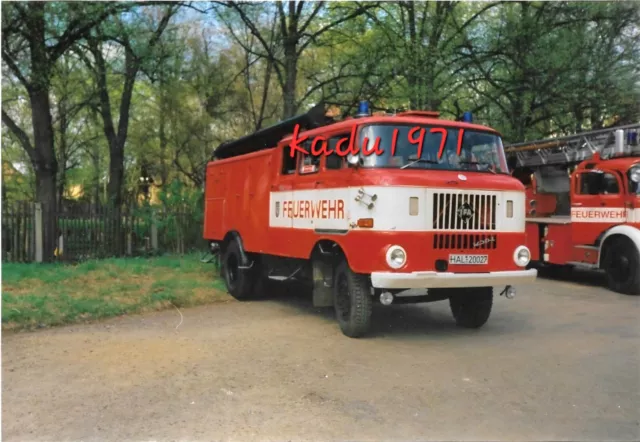 N110) Foto - IFA LKW W50 L, L 16. Feuerwehrauto. DDR Oldtimer. Einsatzwagen.