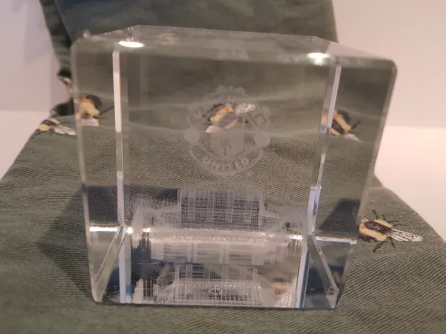Manchester United 3D Laser Cut Crystal Glass Showpiece Paper Weight Old Trafford