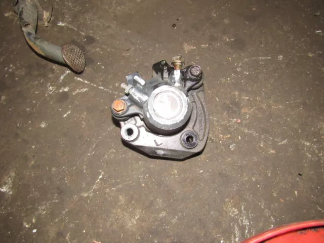 1984 kawasaki kz550 f ltd front brake caliper