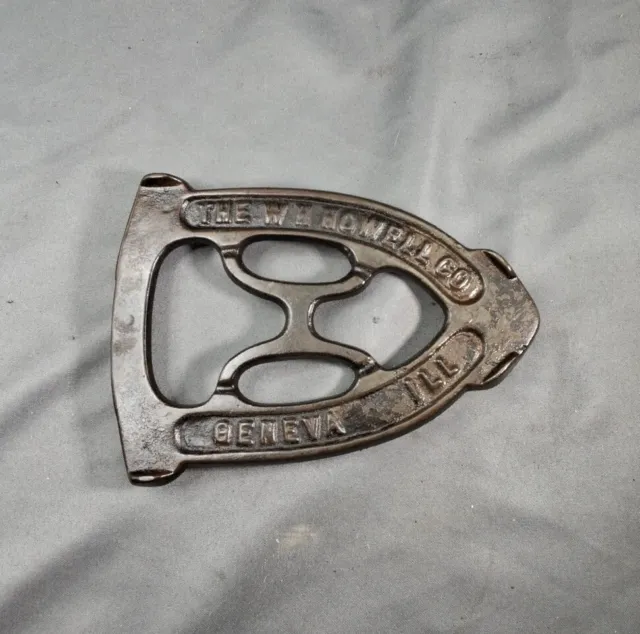 Antique 1800's "W H Howell Co. Geneva, ILL. USA" Cast Iron Sad Iron Trivet Vtg.