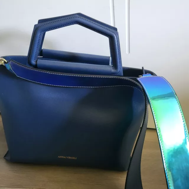 ANNA VIRGILI Sac à main rectangulaire PAZ bleu océan réf AFWH PAZM SAF