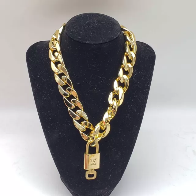 100% Auth Louis Vuitton Lock and Key Gold Color with Gold Plated Chain Necklace#