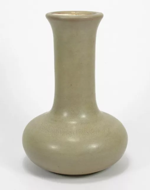 Hampshire Pottery matte tan gray curdled glaze bulbous tall vase arts & crafts 2