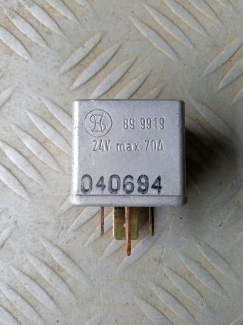 Scania Relay Rp7 SCANIA RELAY 24 V 4 Pins Max 70 A 899919 303535 - 2 PIECES ! EUR 9,42 ...