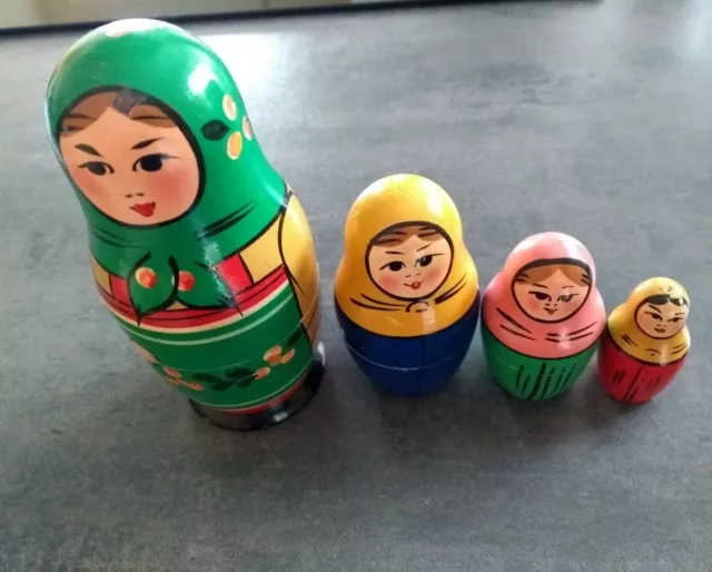 Russische Matroschka! 4 Holzpuppen Matrjoshka! Babuschka! RARITÄT! ALT