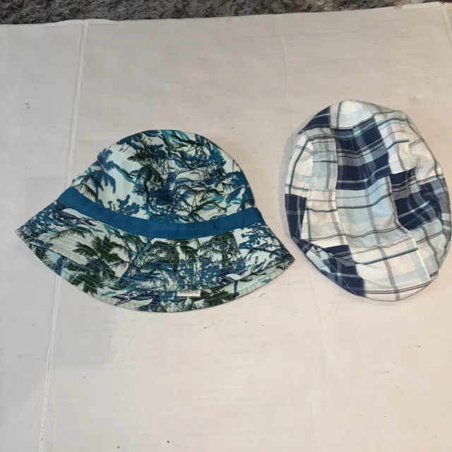 Lot if 2 (1)Lacoste bucket hat and (1) gap flat hat size 2/5 infants