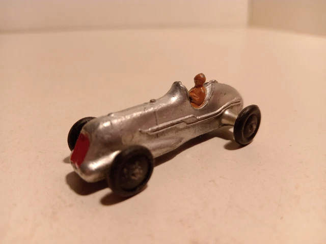 RARE PRE WAR Dinky Toys No. 35b blue racing car without driver EUR 30