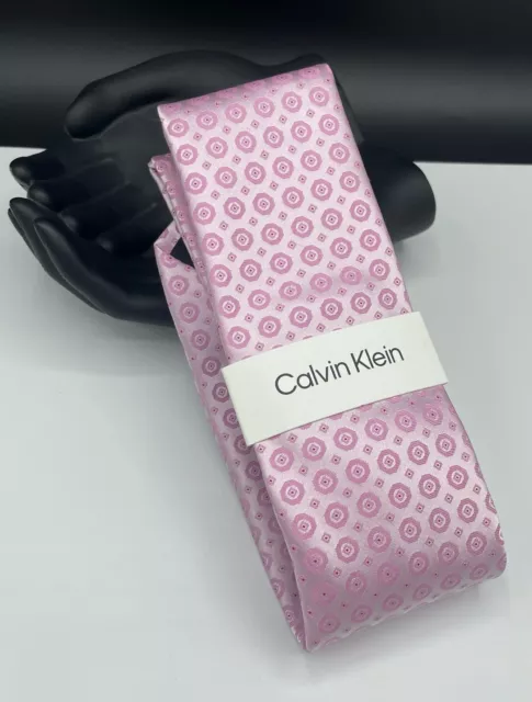 Calvin Klein Men's Silk Blend Tie ~ Pink ~ Geometric ~ NEW MSRP: $69.50