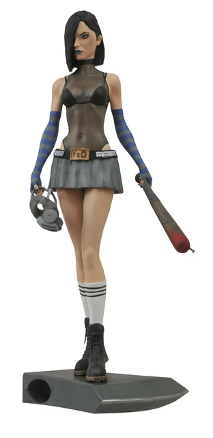 Cassie Hack/Slash 9 inch Statue Diamond Select Femme Fatales NEW Cassie Hack/Slash 9 inch Statue Diamond Select Femme Fatales NEW