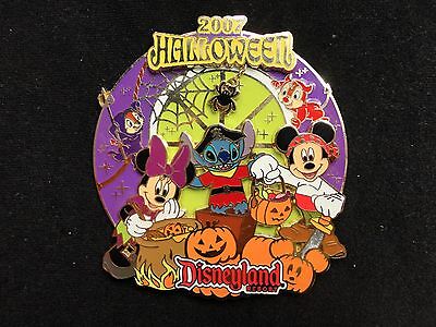 Halloween 2007 Jumbo LE Disney Pin Minnie Mickey Stitch Chip And Dale Pirate