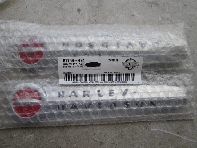 HARLEY-DAVIDSON GAS TANK Fuel Tank Emblems Knucklehead Panhead 1947 ...