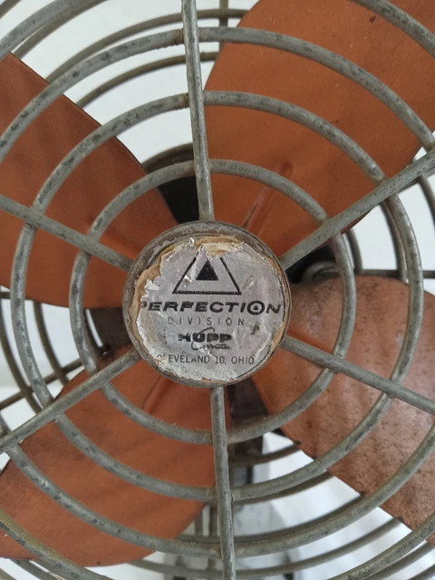 VTG Perfection Div. Hupp Inc Metal Blades Truck Bus Car Rat Rod Dash Air 12V Fan