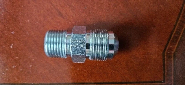 Dormont Gas Connector Adapter, Gas Fitting 1/2" O.D. Flare x 1/2" MIP 90-2031R