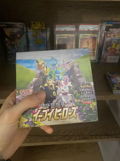 Eevee Heroes - Booster Box - Pokemon Sword & Shield - Japanese - New Sealed