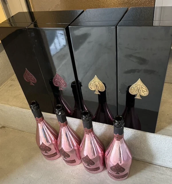 Empty Bottle ARMAND DE BRIGNAC Rose Pink 4-set with empty box display interior