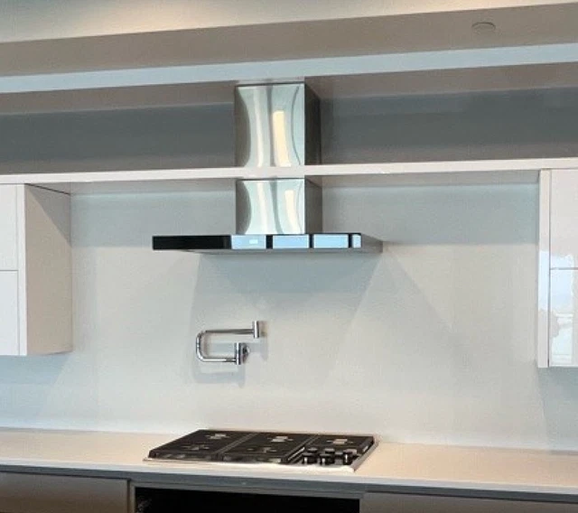 Wolf range hood 36" Wolf range hood 36"