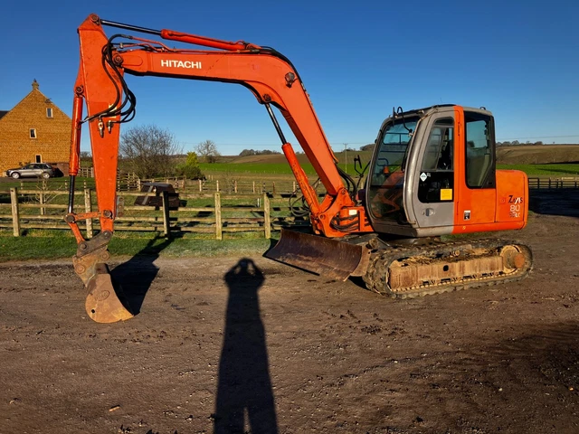 USED 8 TON Hitachi Diggers Excavators 20 160 00 PicClick UK