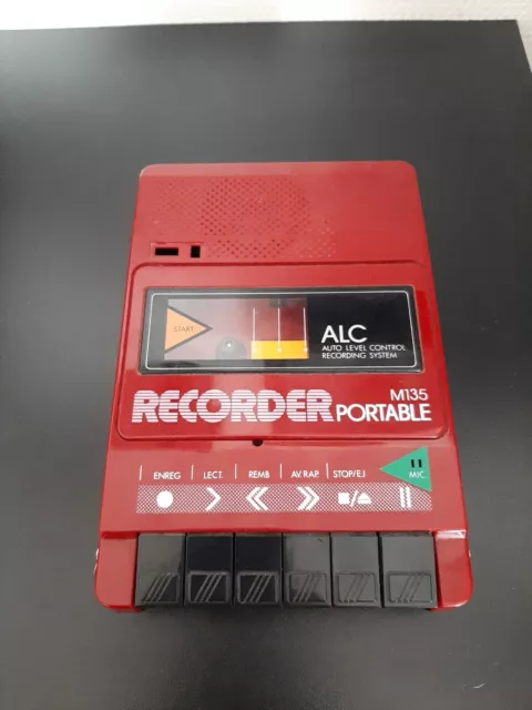 lecteur de cassette rouge ALC - M135 recorder portable