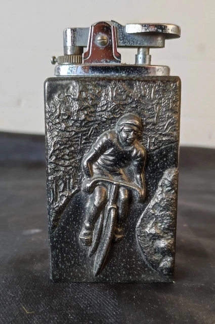 briquet de table vintage à gaz cycliste