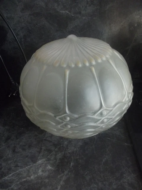 Vase En Verre Irisé Au Décor Peint Art Nouveau