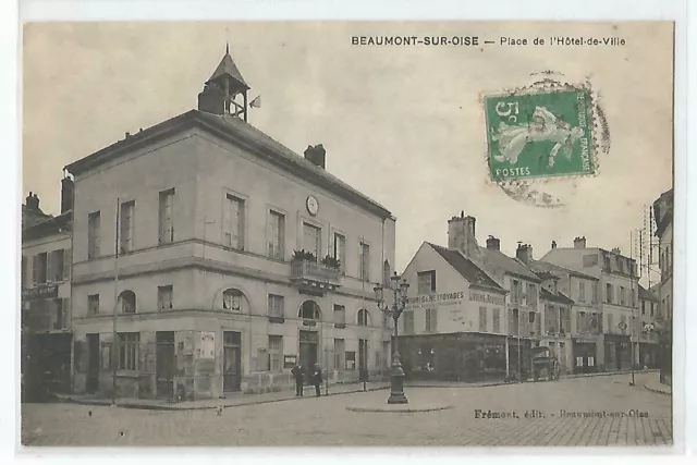 95 Beaumont Sur Oise Place De L Hotel De Ville