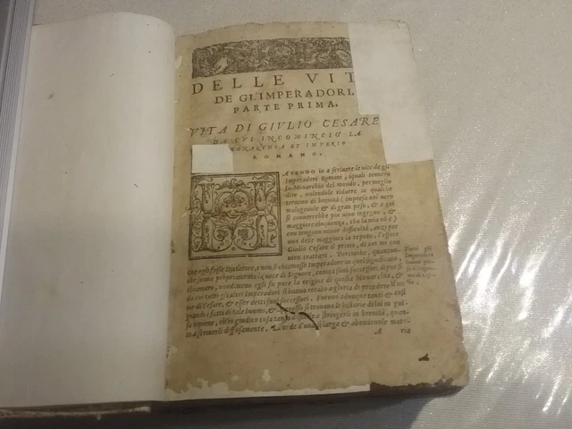 Delle Vite De Gl'imperadori In Venetia Appresso Michele Bonelli 1573