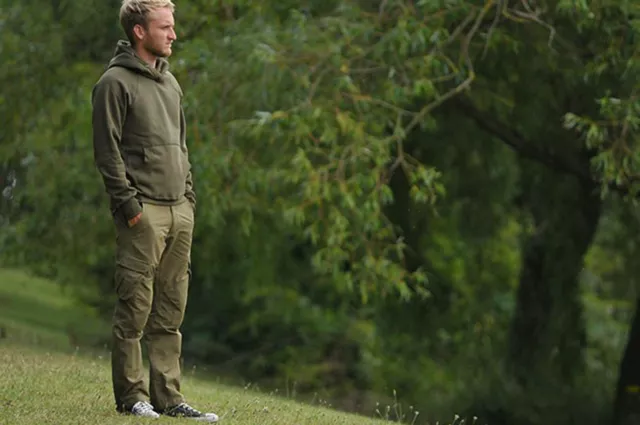 Korda Kombats Original / Polar alle Größen / Farben Grob Karpfen Angelhose