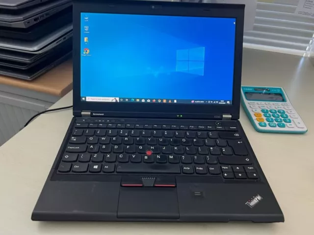 Lenovo ThinkPad X230 12,5" Core i5 320 Go HDD 4 Go Win 10  BATTERIE HS GRADE D