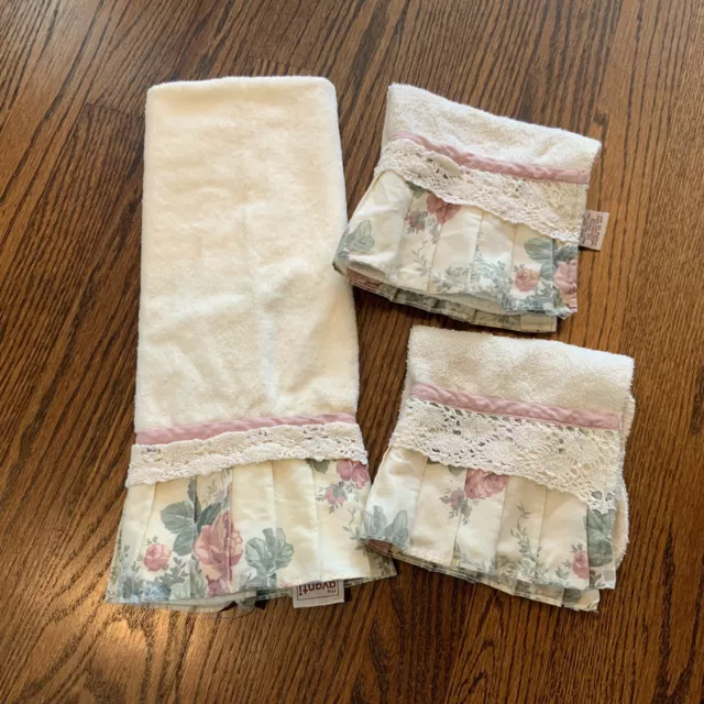 Vintage Avanti Bath Towel Set Off White Floral Lace 100% Cotton Boho Cottage Vintage Avanti Bath Towel Set Off White Floral Lace 100% Cotton Boho Cottage