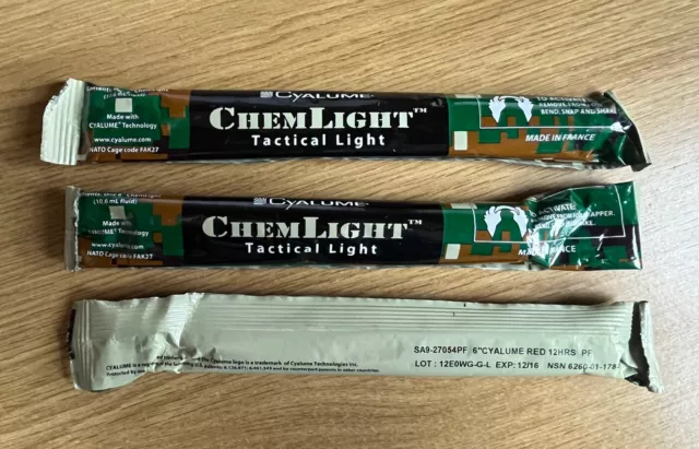 UK British Army Überschuss CYALUME® GLÜHSTICK - rot 12 Stunden x 3