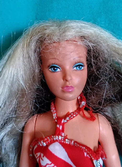 Tiffany Taylor Two Tone Hair Doll By Ideal (1975)