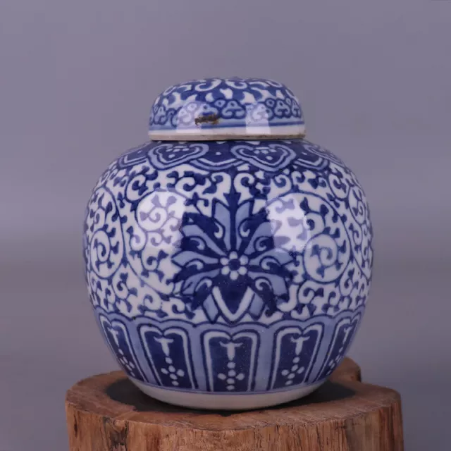 China Porcelain Jingdezhen Blue And White Interlock Branch Lotus Tea Caddies4.5”