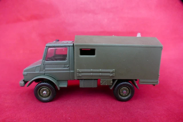SOLIDO MILITAIRE ARMÉE 1/50 et 1/43 - Lot de 25 modèles EUR 149,00