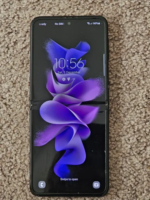 Samsung Galaxy Z Flip 3 5G - 256Gb - Sm-F711B - Phantom Black Unlocked