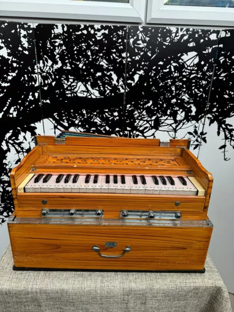 Wood Collapsible Table Harmonium Reed OrganI NDIAN MAHARAJA Harmonium