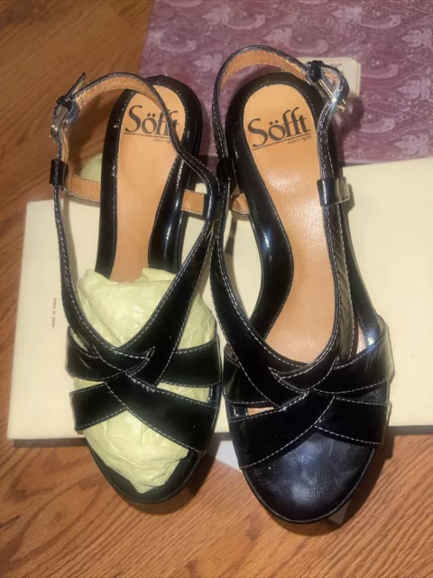 Women's black leather Andrea SOFFT sandals / shoes , Mid Heel size 6.5 W Box