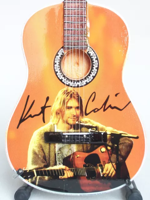 Guitare miniature classique Kurt Cobain signature