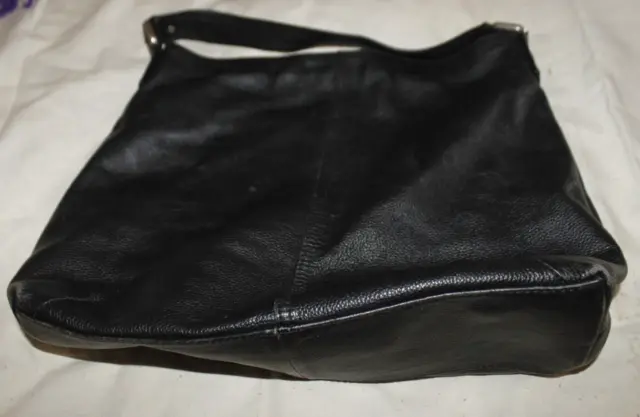 Kooba pebbled leather black lined handbag purse magnetic closure