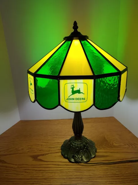 Vintage Orig. John Deere  Tiffany Style Table Lamp Leaded Glass Beautiful Farm