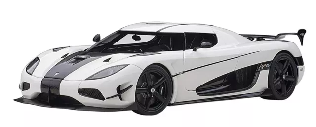 AUTOart 1/18 Koenigsegg Agera RS White Carbon Black 79021 Die-Cast Model Car