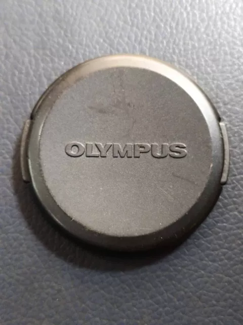Copriobiettivo anteriore a scatto originale Olympus da 52 mm