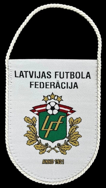 Gagliardetto della Federcalcio lettone LFF