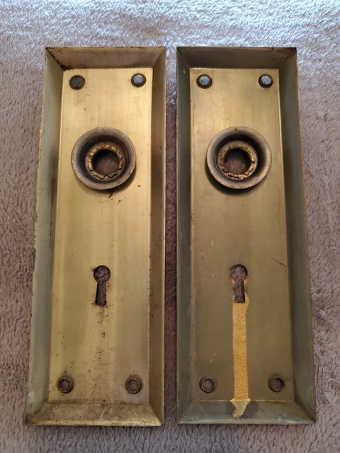 Vintage Lot of 6 ~ 3 Pairs of 2 ~ Victorian Beveled & Pocket Door Backplates 3