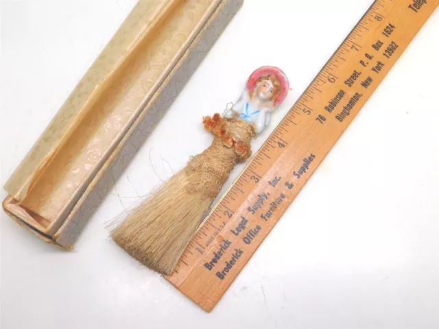 Antique Japanese Porcelain Half Doll Vanity Whisk/Crumb Sweeper 2