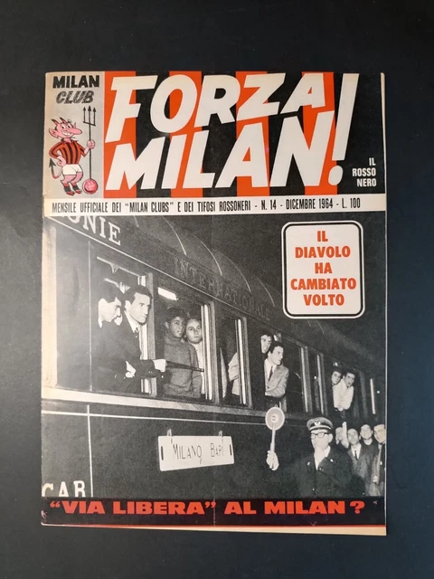 3 Riviste forza Milan del 93 e 2 squadra mia - Collezionismo In vendita a Milano