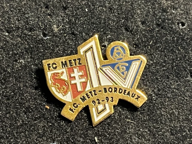 Pin's AJA - Auxerre - Collection