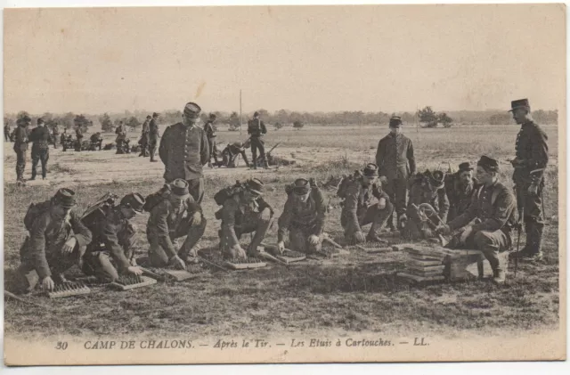 CHALONS SUR MARNE - Marne - CPA 51 - MILITARY life - camp - cartridge cases