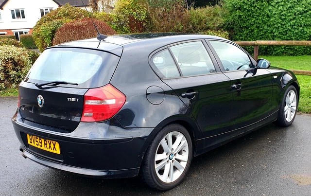 2009 (59) BMW 116i SPORT 2.0 PETROL BLACK 5 DOOR HATCHBACK